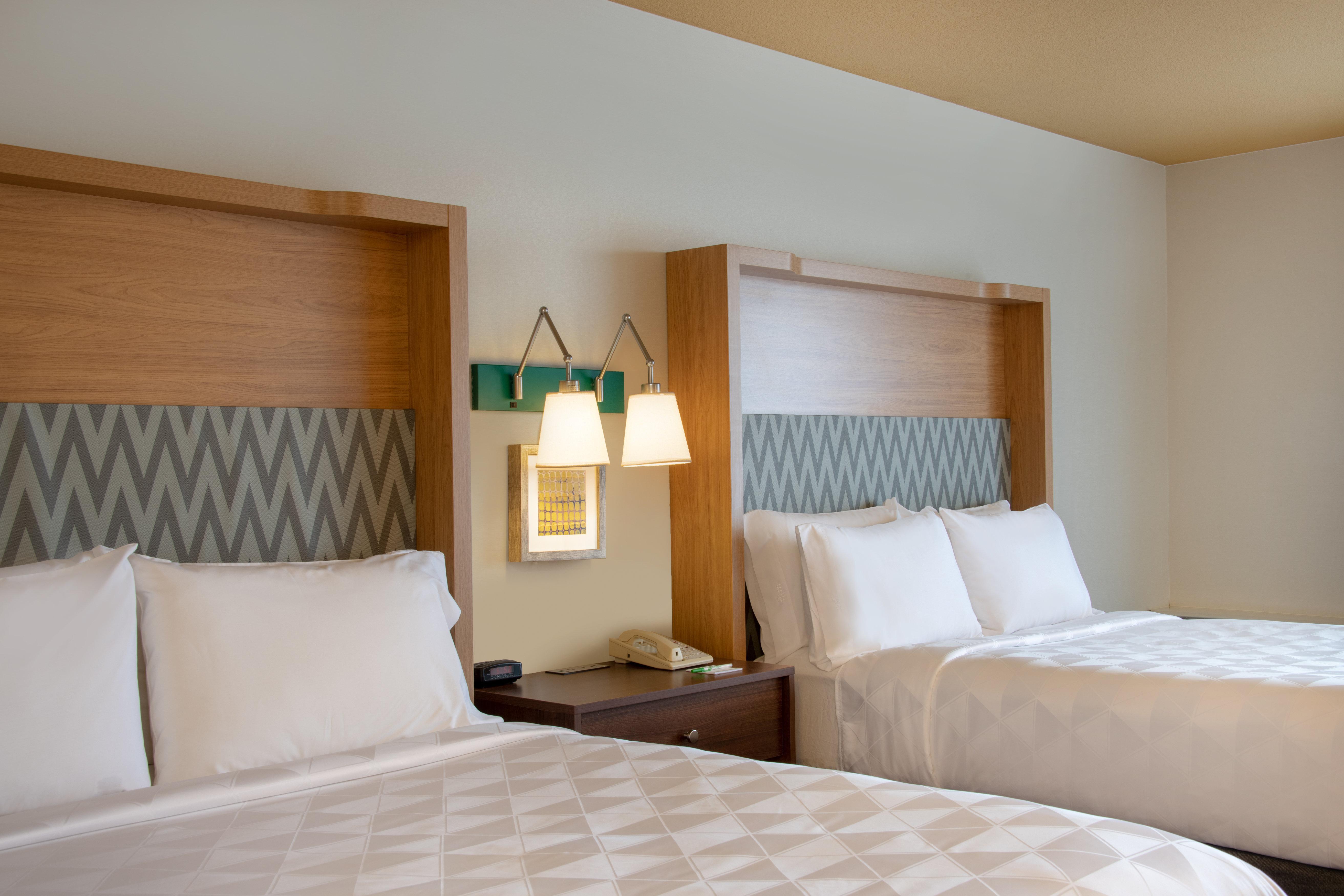 Holiday Inn Denver East By Ihg Esterno foto