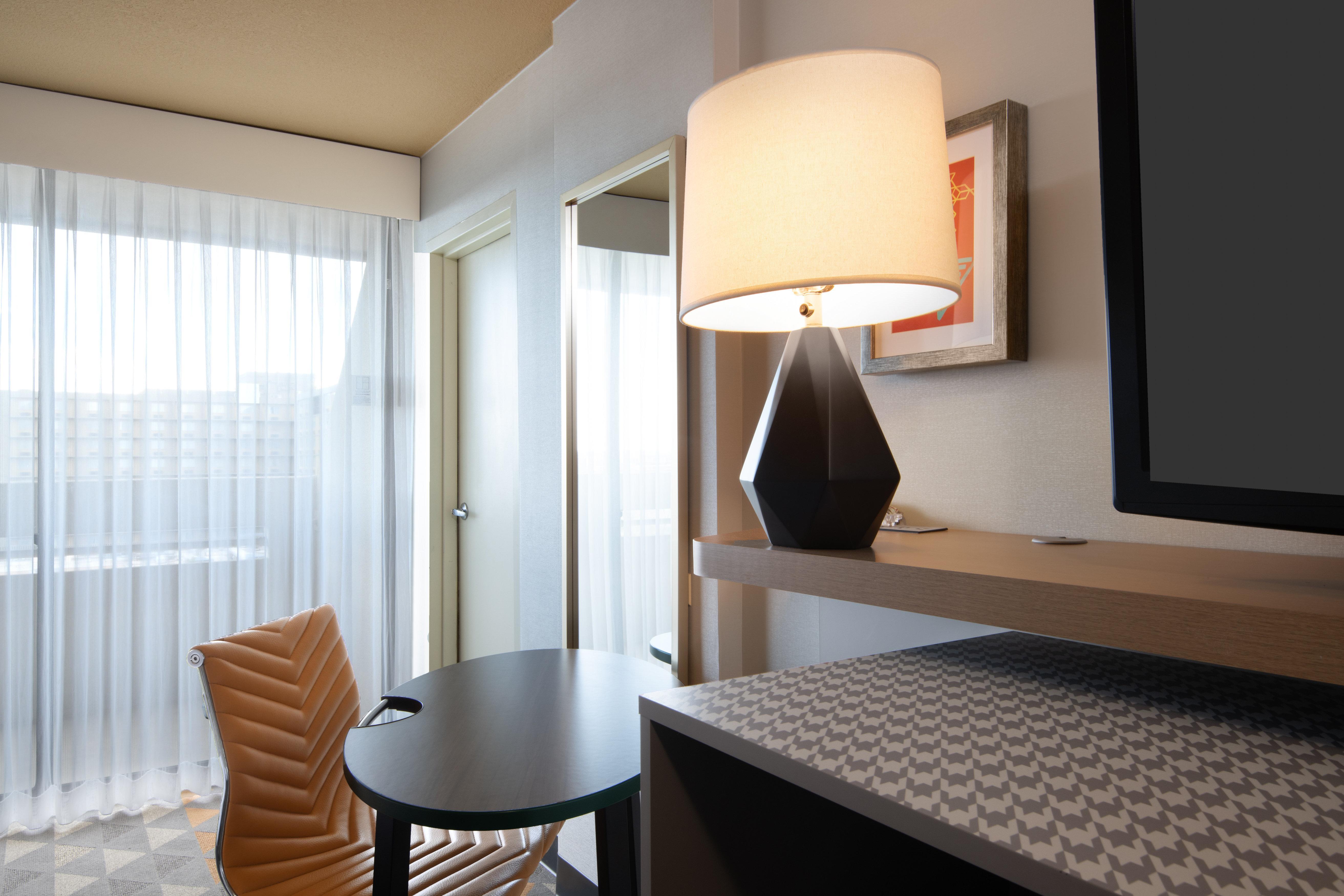 Holiday Inn Denver East By Ihg Esterno foto