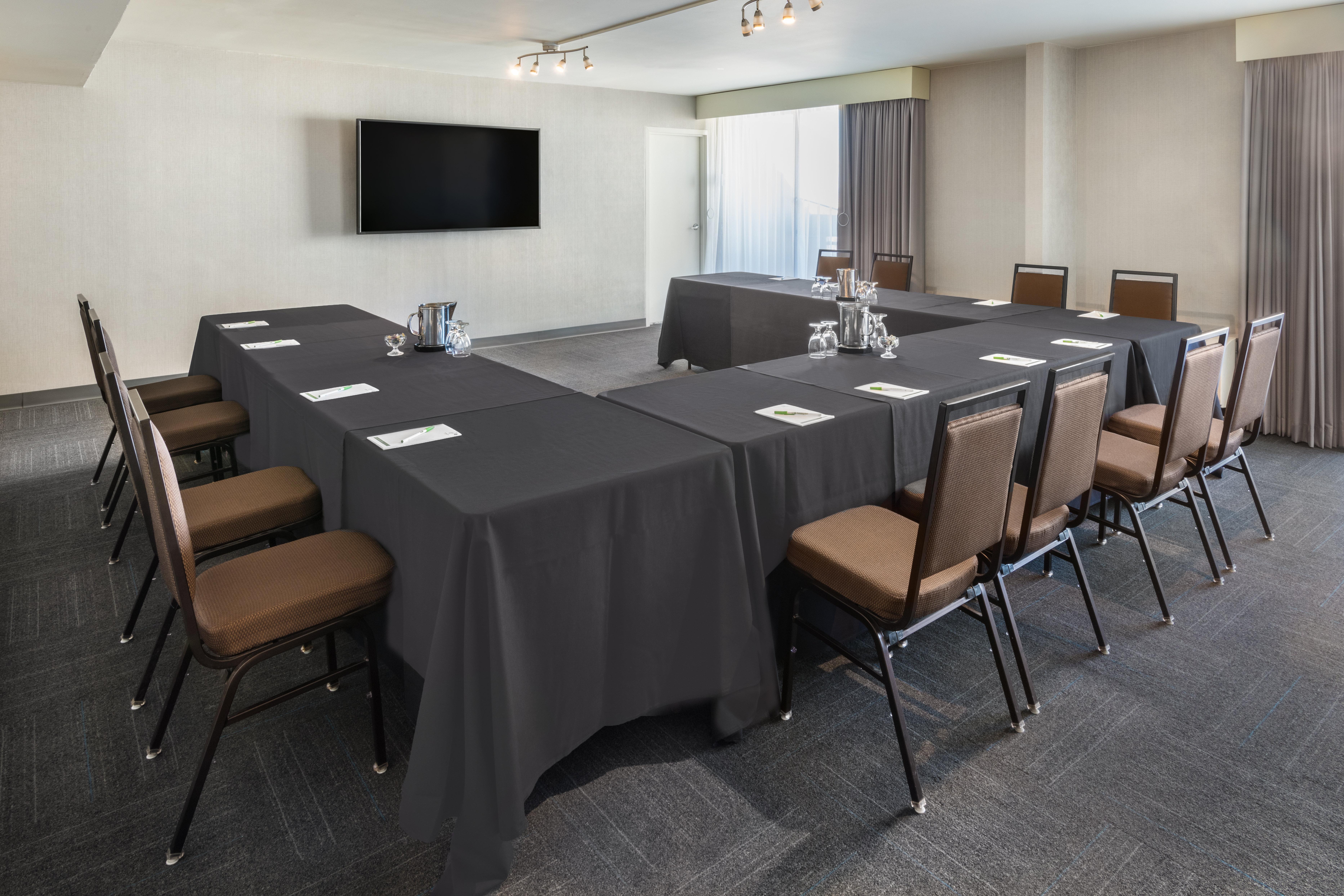 Holiday Inn Denver East By Ihg Esterno foto