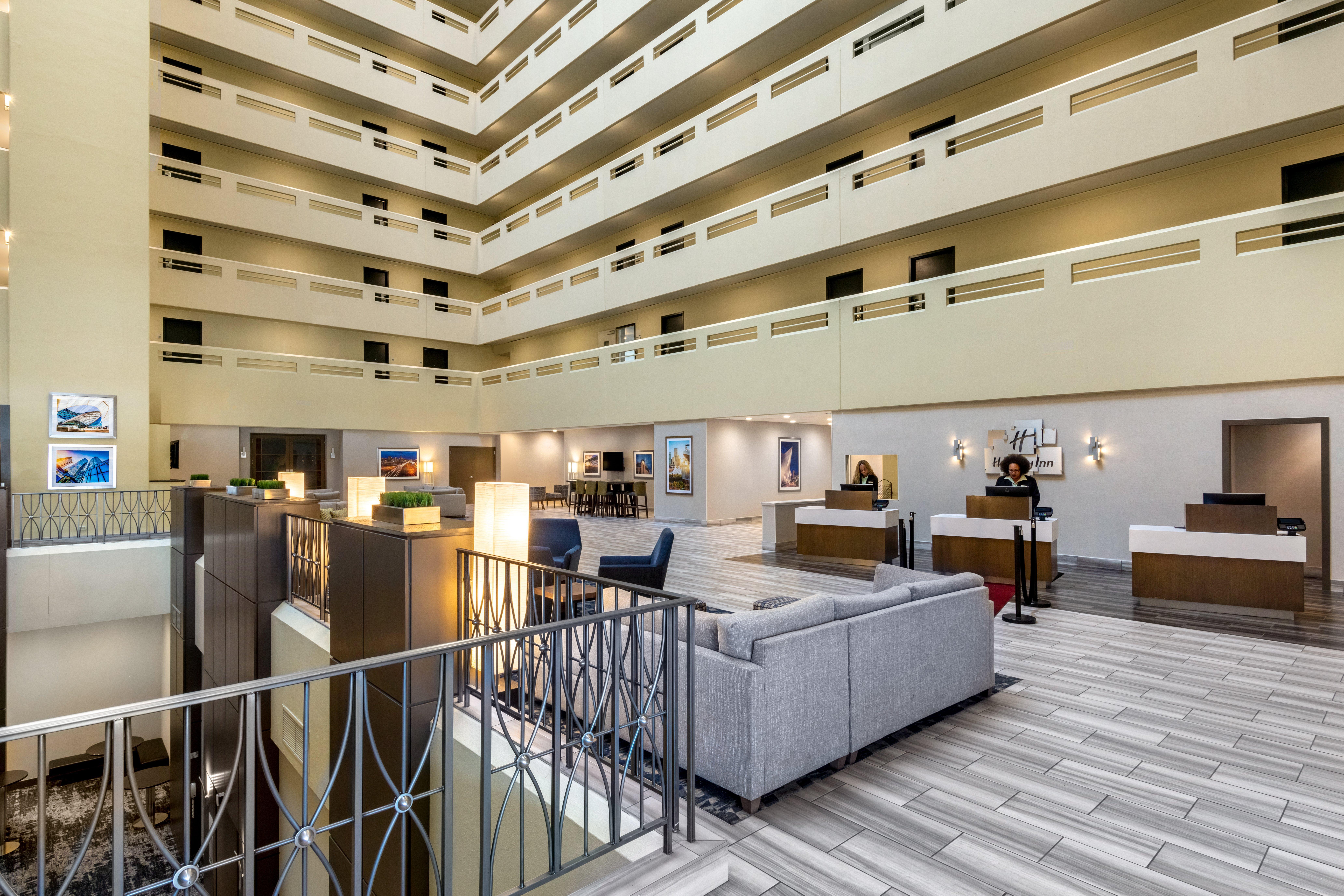 Holiday Inn Denver East By Ihg Esterno foto