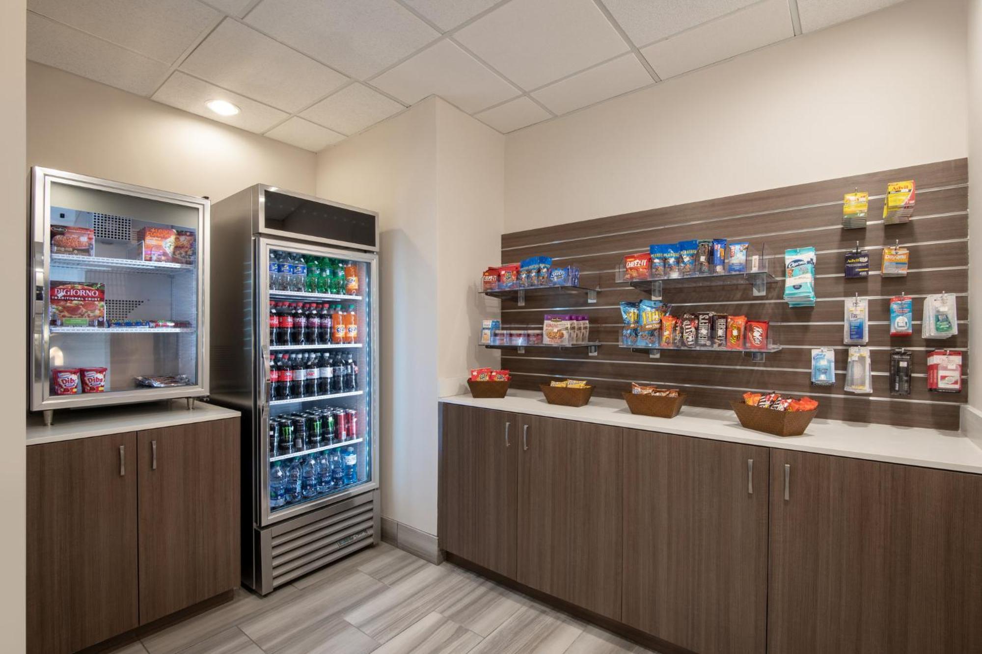 Holiday Inn Denver East By Ihg Esterno foto